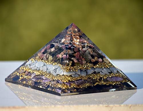 DREAM HOLISTIC Orgonite Crystal Pyramid - Лековита Пирамидка от чароита, ангелита и Мультитурмалина за Метафизично декор