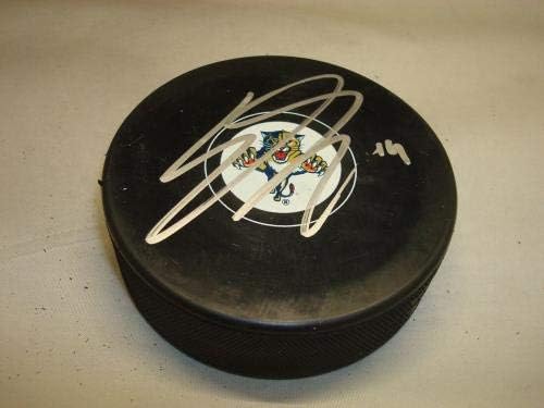 Ерик Гудбрансон подписа хокей шайба Флорида Пантърс с автограф 1А - за Миене на НХЛ с автограф