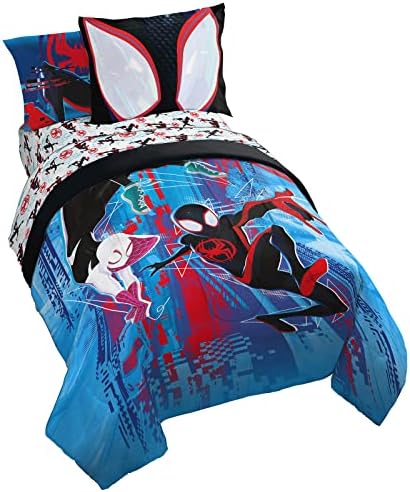 Комплект спално бельо за деца Marvel Спайди & His Amazing Friends Светия Spider Гуен от 4 теми - Спално бельо включва в себе си