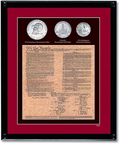 Конституцията на САЩ в рамка с всички 3-ма Двухсотлетними монети