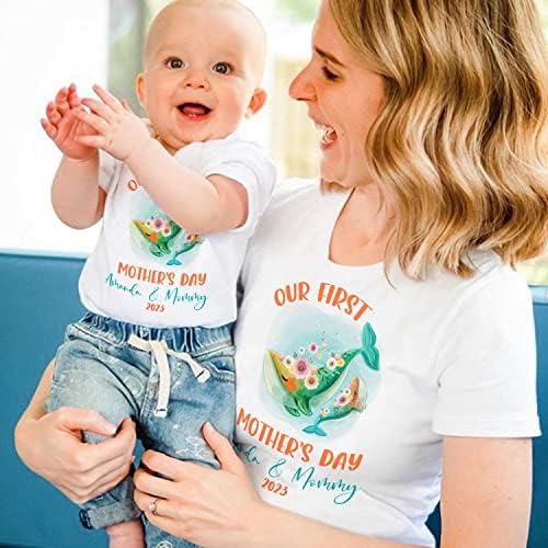 Персонални Еднакви комплекти за Първи ден на майката, Подаръци за мама и бебе с името - 9 Дизайни - Индивидуален комплект тениски за мама