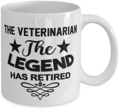 Чаша за Ветеринарен лекар, Легендата се пенсионирах, Нови Уникални Идеи за Подаръци за Ветеринарен лекар, Чаена Чаша, Чаена